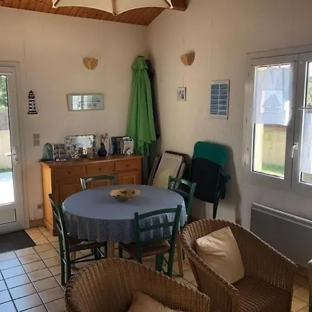 House 500 M Env. Plage Et Commerces Maison De Type 4 Avec Jardin 6 Personnes La Paree 1 *